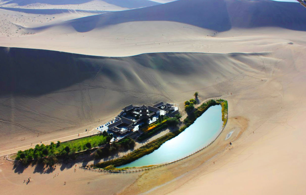 crescent lake in Dunhang